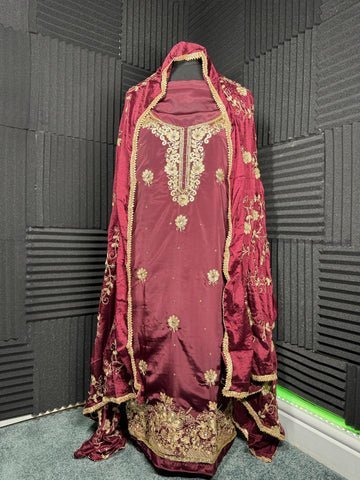 Raabta – Maroon Velvet Suit with Antique Gold Embroidery